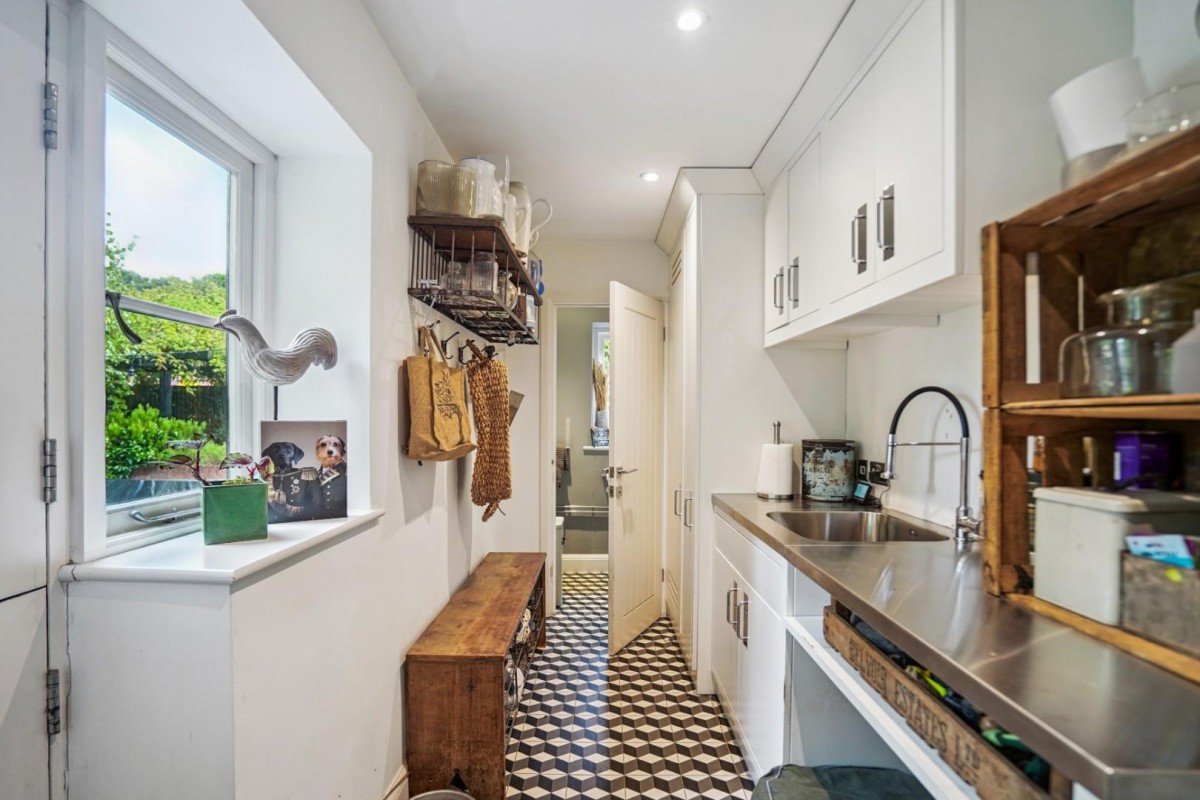 Whielden Street, Old Amersham, Buckinghamshire, HP7 0HU