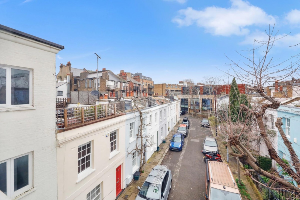 Fortess Grove, Kentish Town, London, NW5
