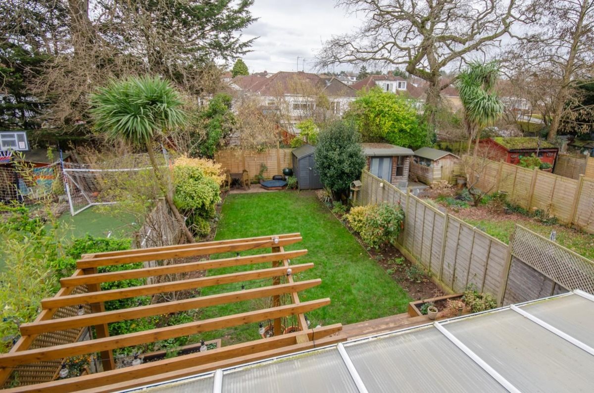 Coronation Road , Downend, Bristol, BS16 5SN