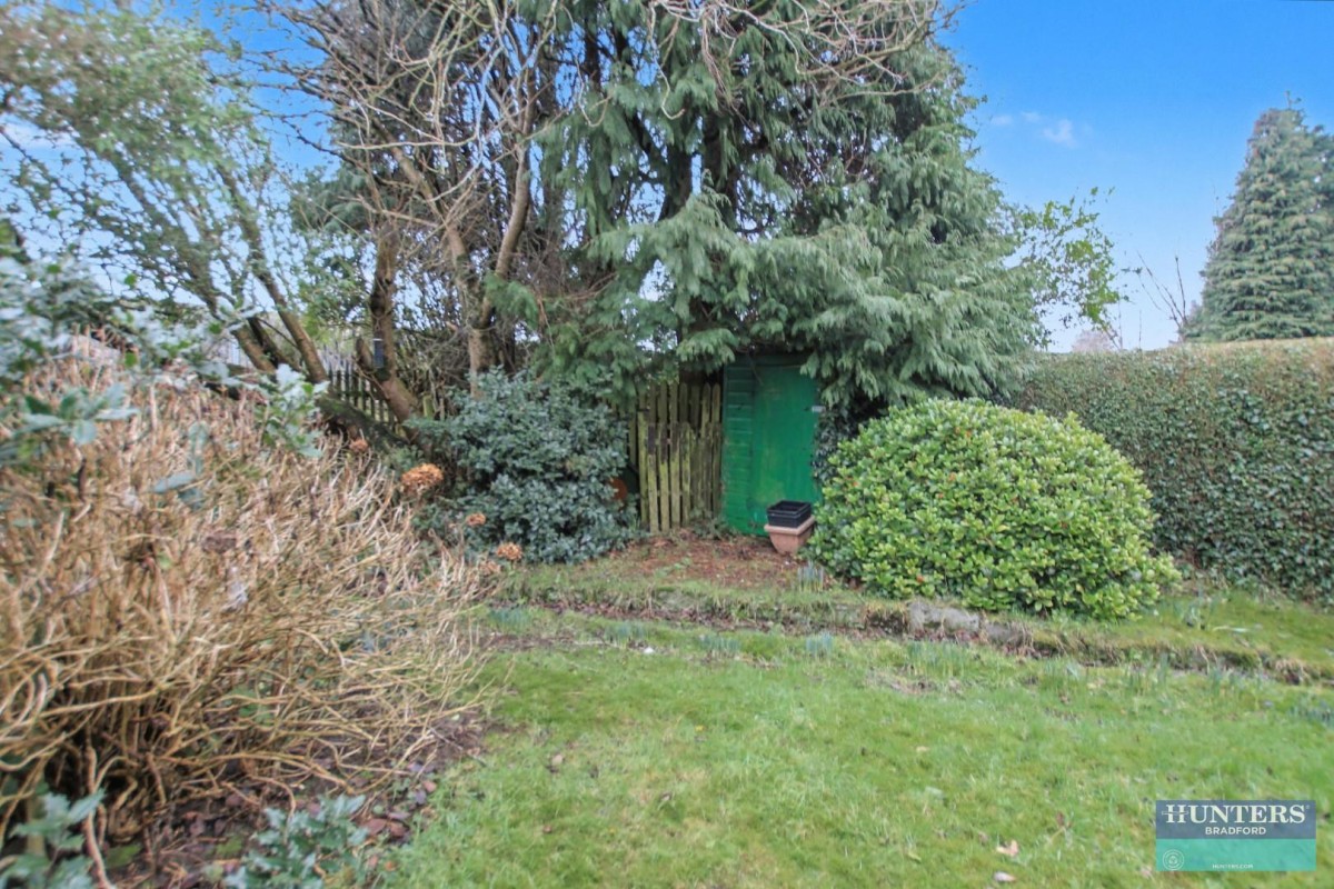 Emerson Avenue Bradford, BD9 6EA