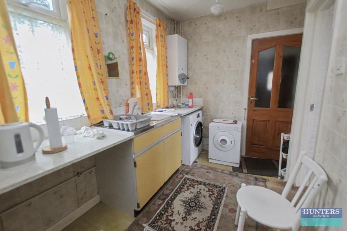 Emerson Avenue Bradford, BD9 6EA