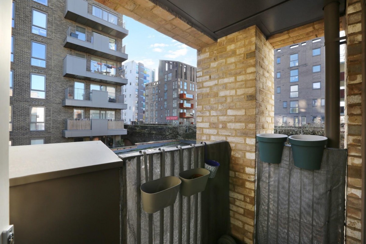 Wyndham Road, London, SE5