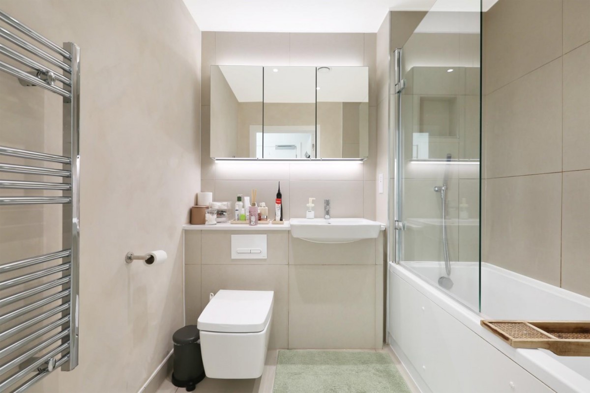 Wyndham Road, London, SE5