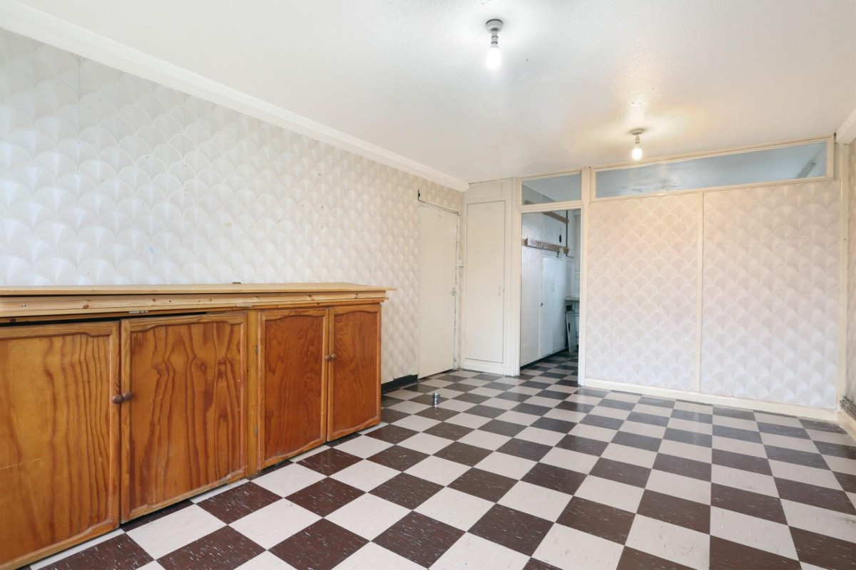 St. Matthew's Road, London, SW2