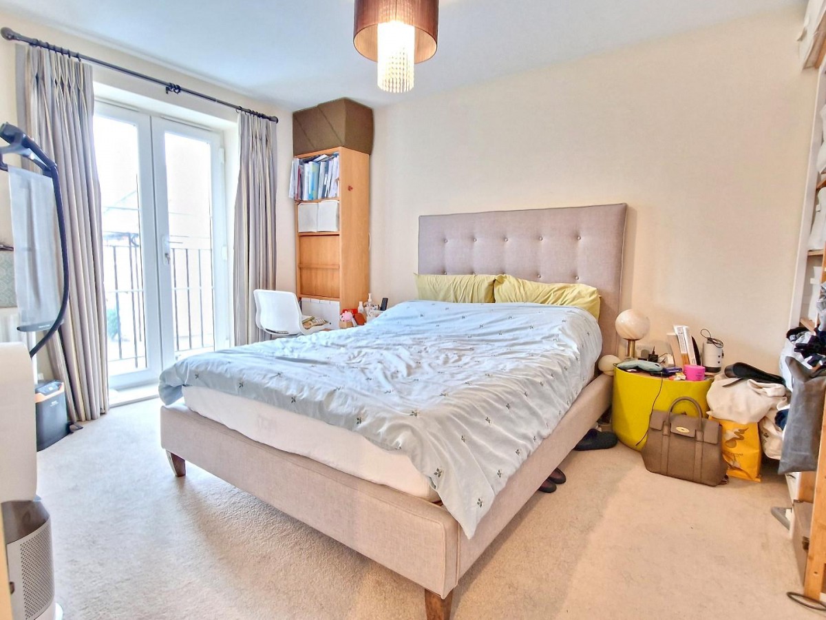 Whitelands Way, Bicester