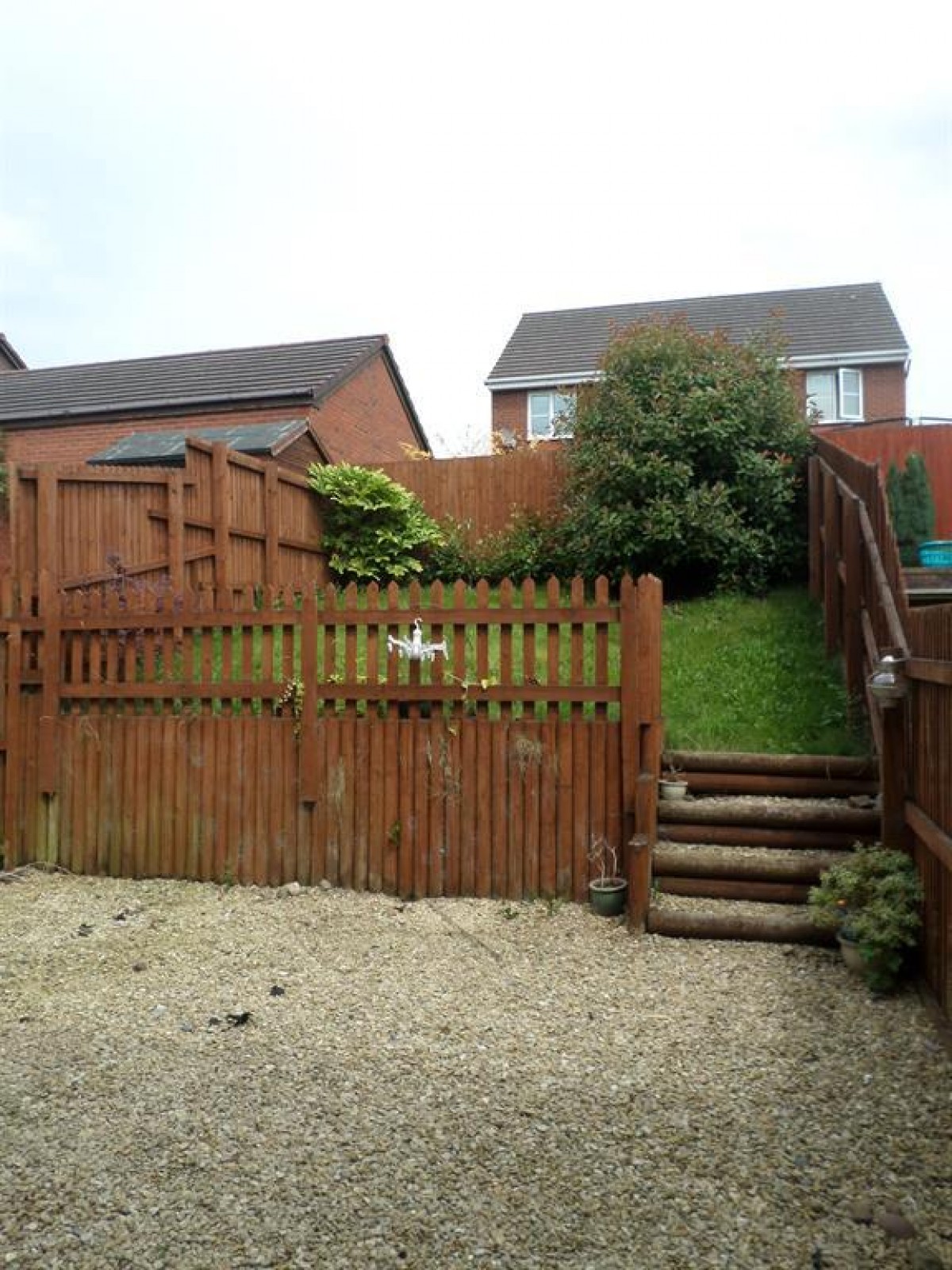 Tent Vale, Pencoed, Bridgend, CF35 6LR