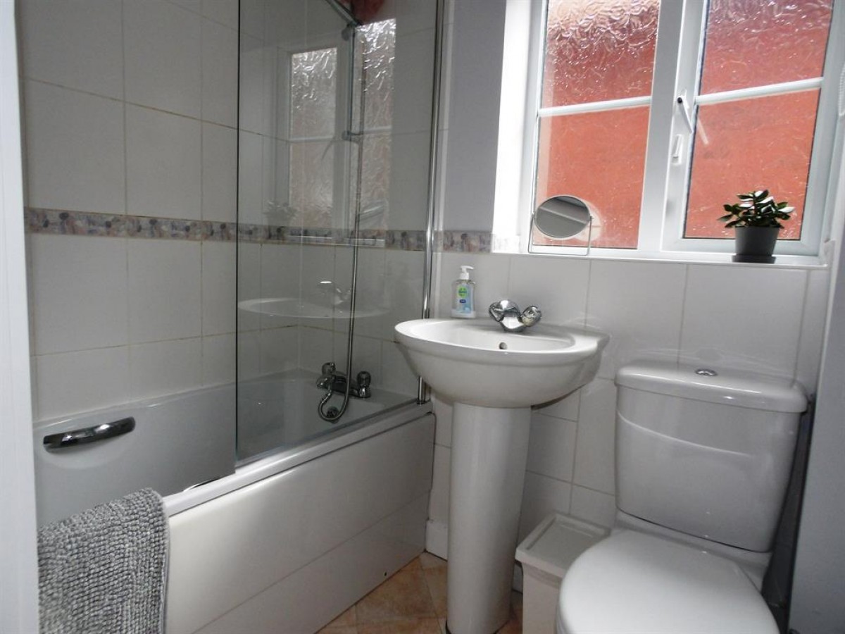 Tent Vale, Pencoed, Bridgend, CF35 6LR