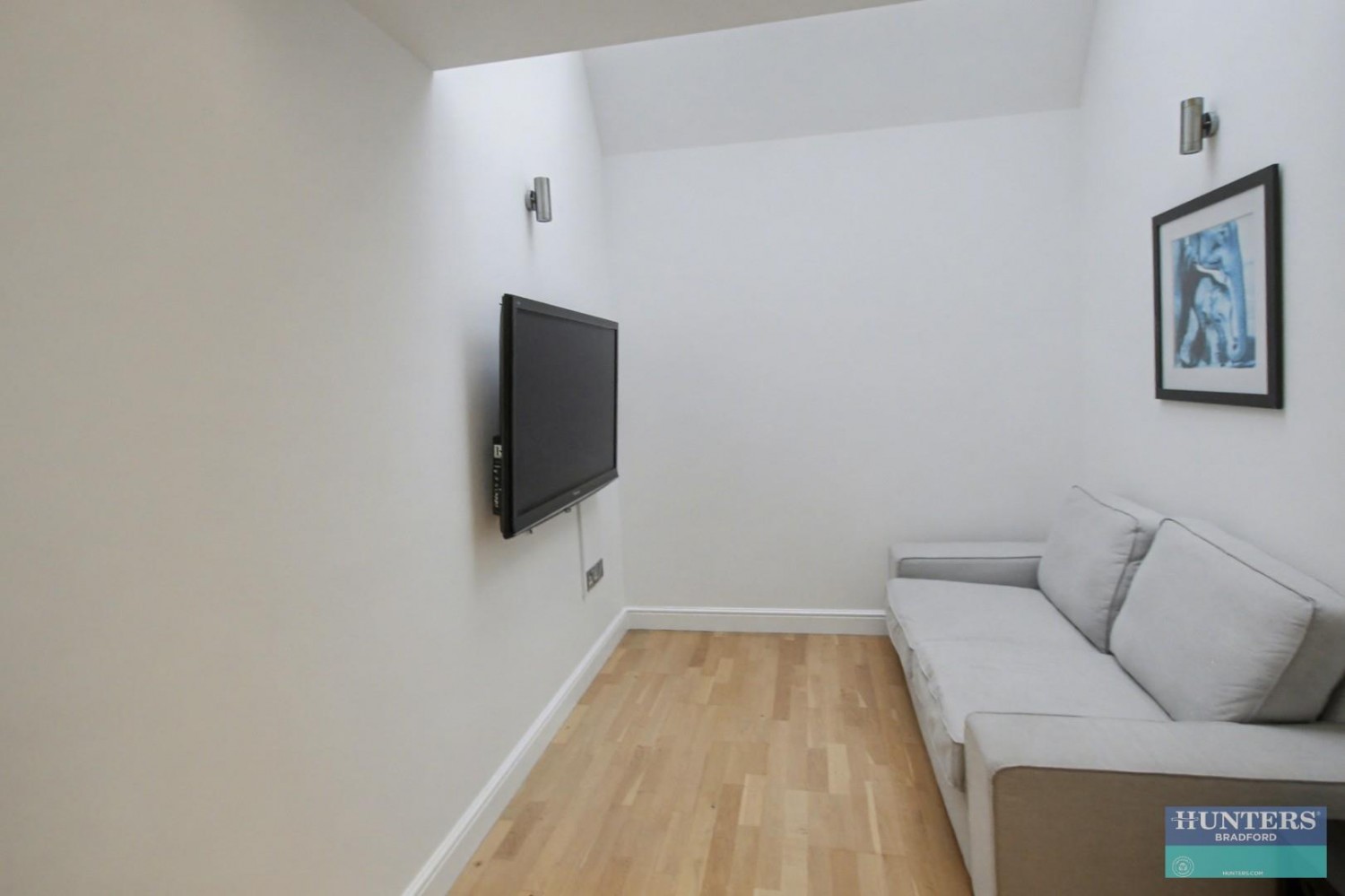 Chrisharben Court, Green End, Clayton, Bradford, BD14 6AF