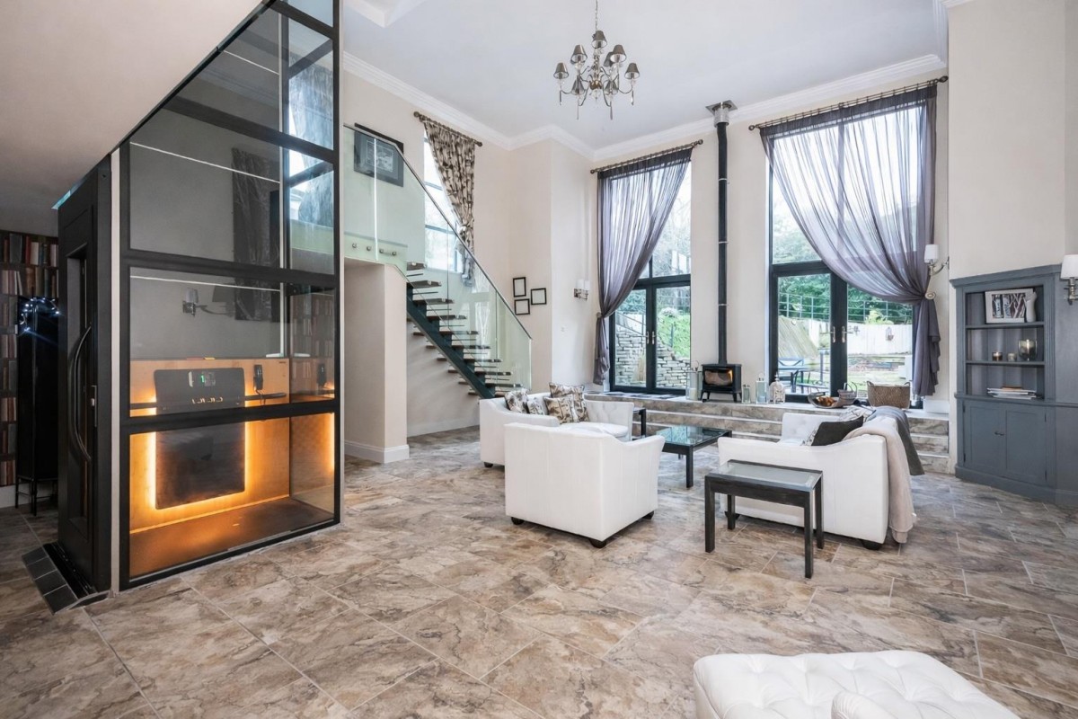 The Rockeries, 16 New Walk, Beverley, HU17 7DJ