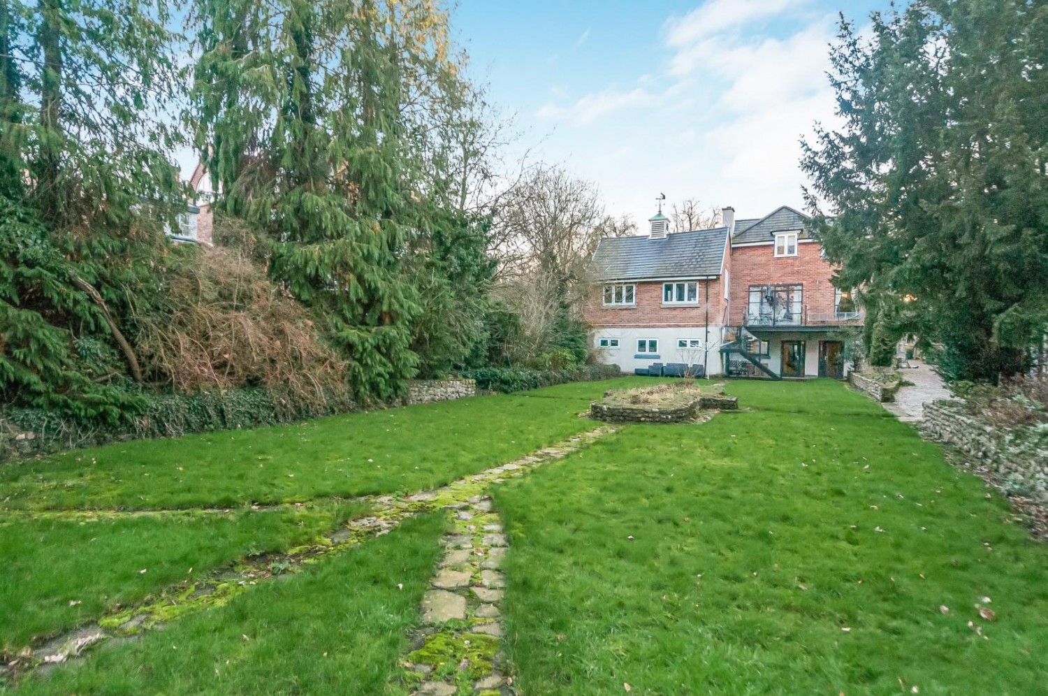 The Rockeries, 16 New Walk, Beverley, HU17 7DJ