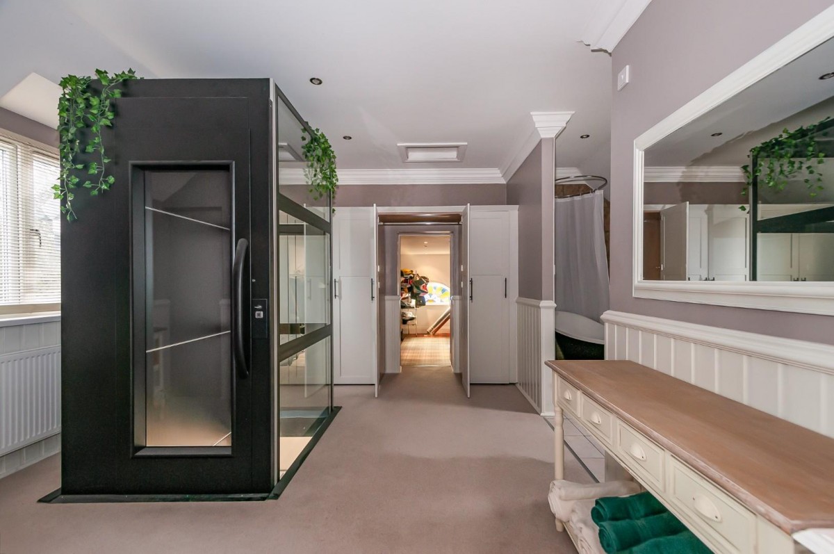 The Rockeries, 16 New Walk, Beverley, HU17 7DJ