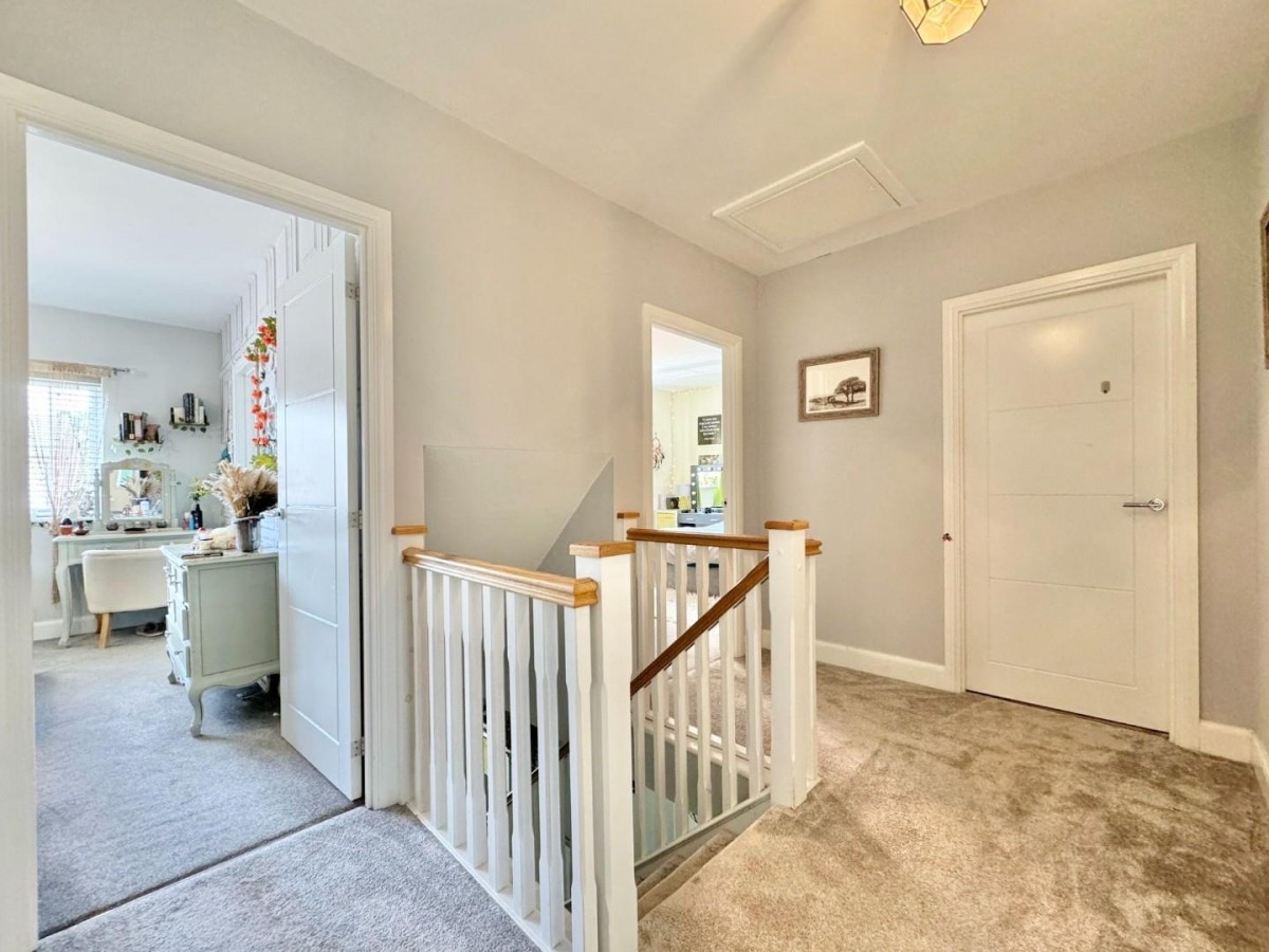 Raley Drive, Barnsley, S75 1FL