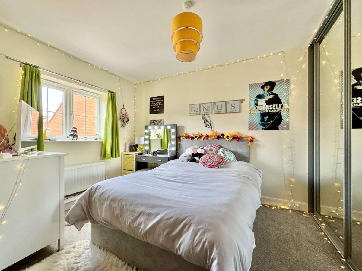 Raley Drive, Barnsley, S75 1FL