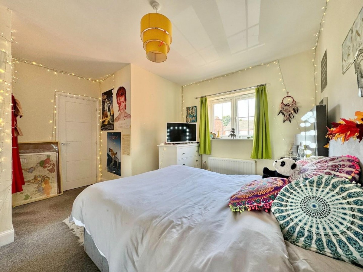 Raley Drive, Barnsley, S75 1FL