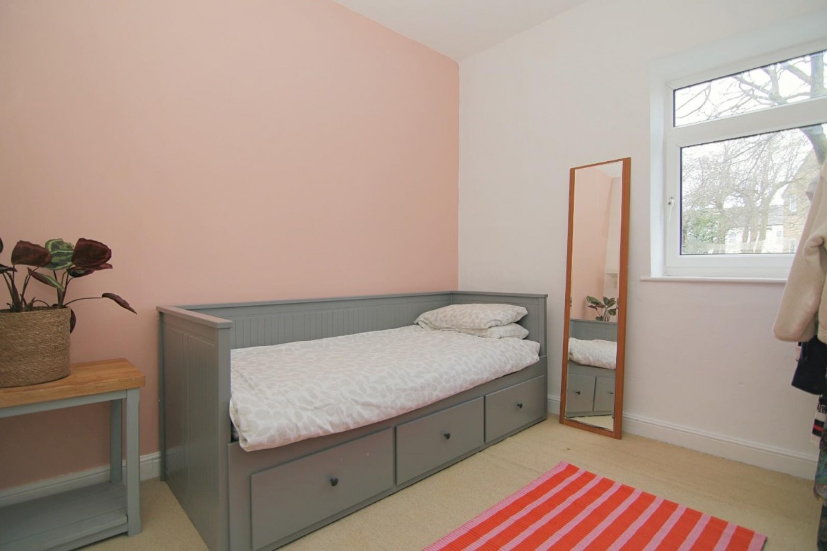 School Street, Pudsey, LS28