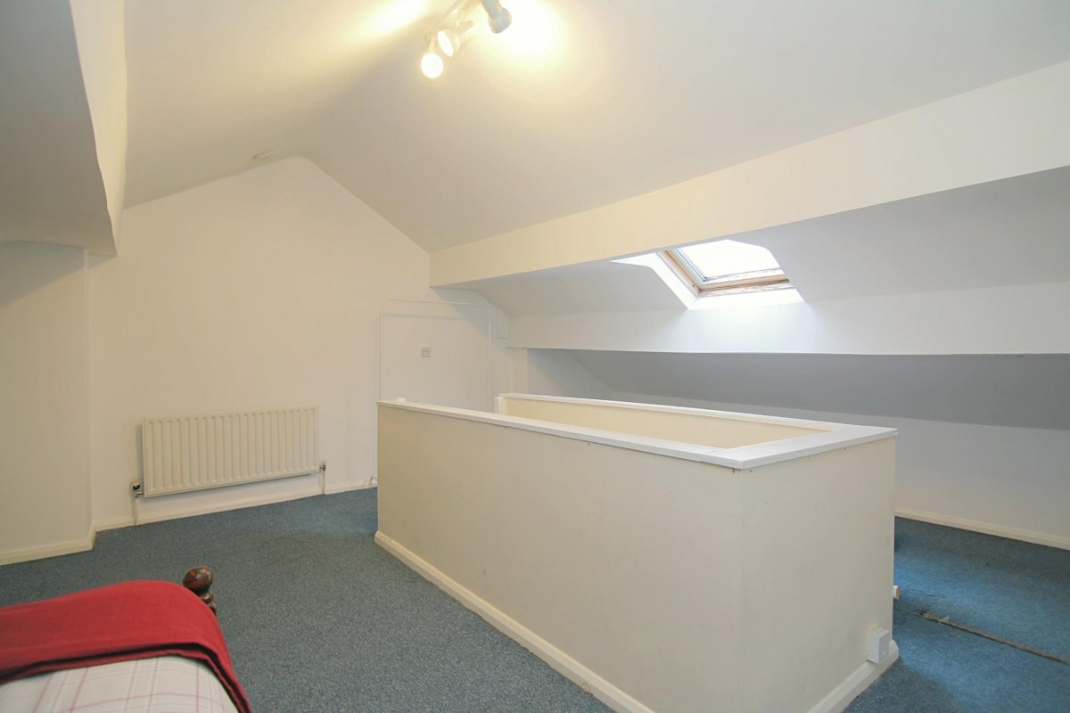 School Street, Pudsey, LS28