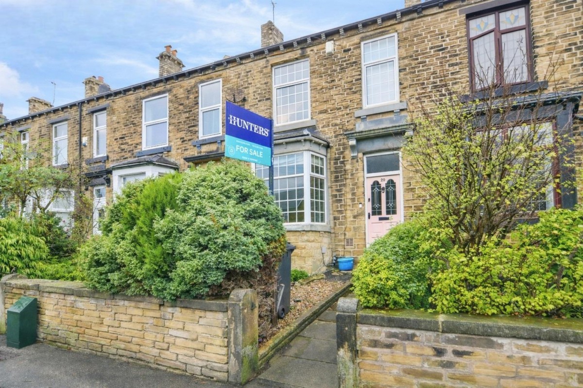 School Street, Pudsey, LS28