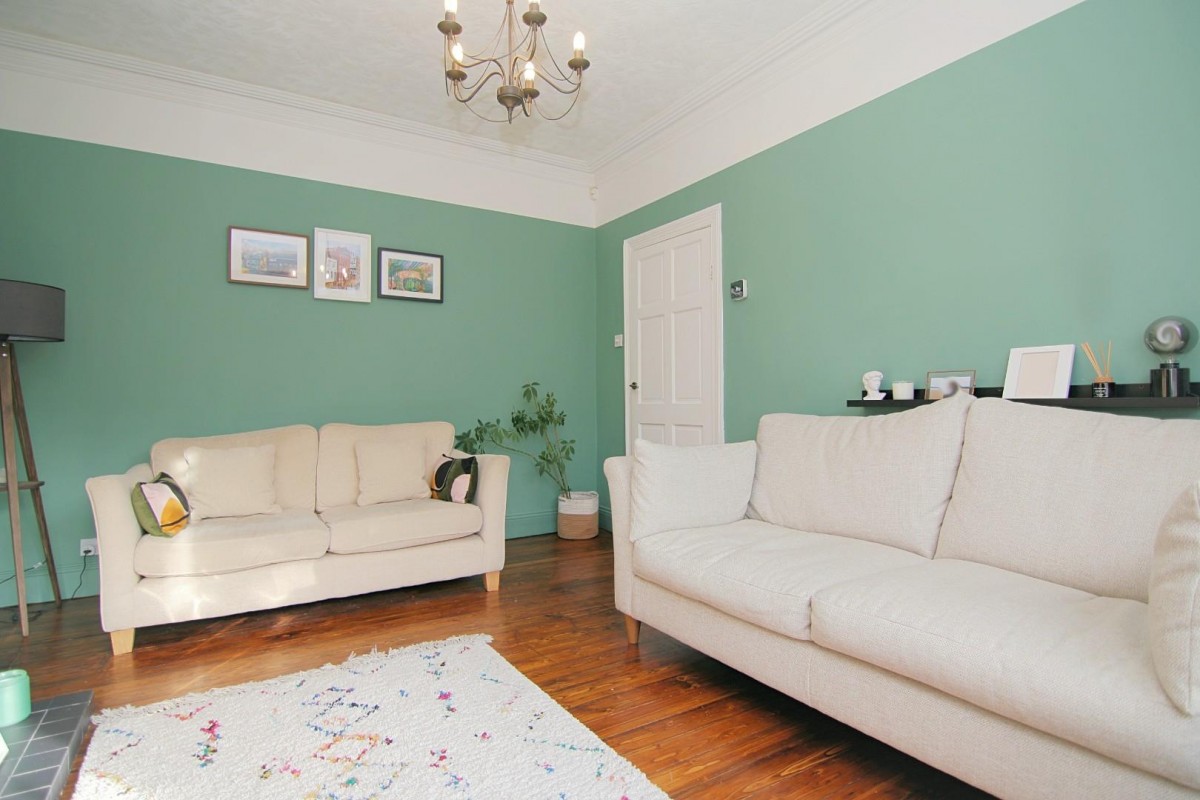 School Street, Pudsey, LS28