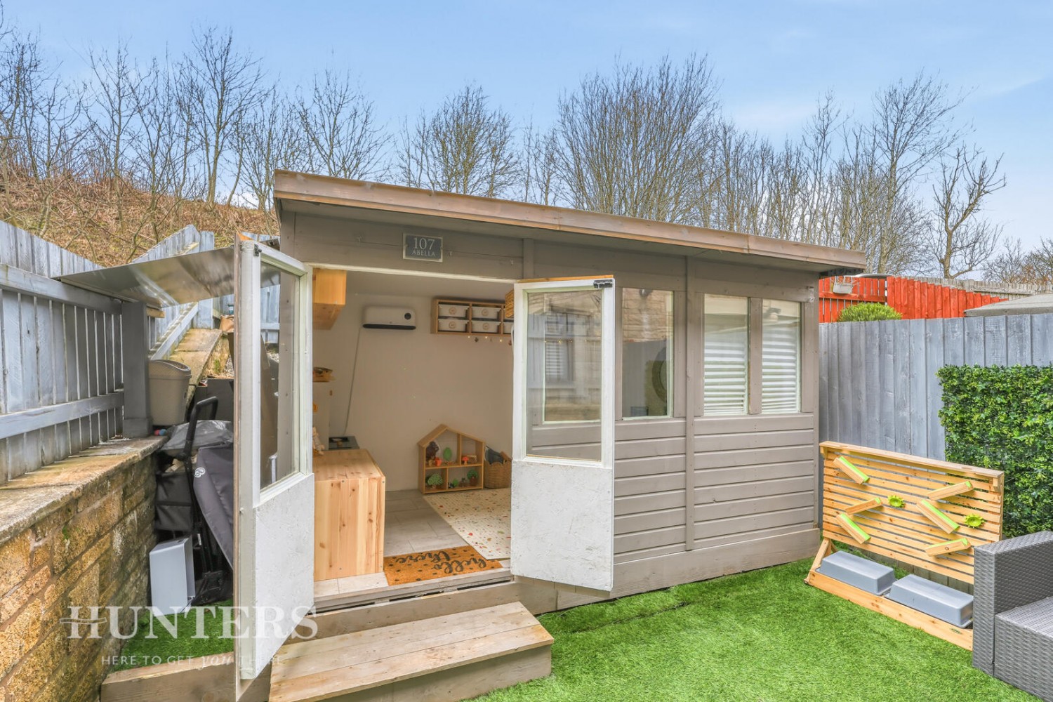 Whitelees Road, Littleborough, OL15 8DU