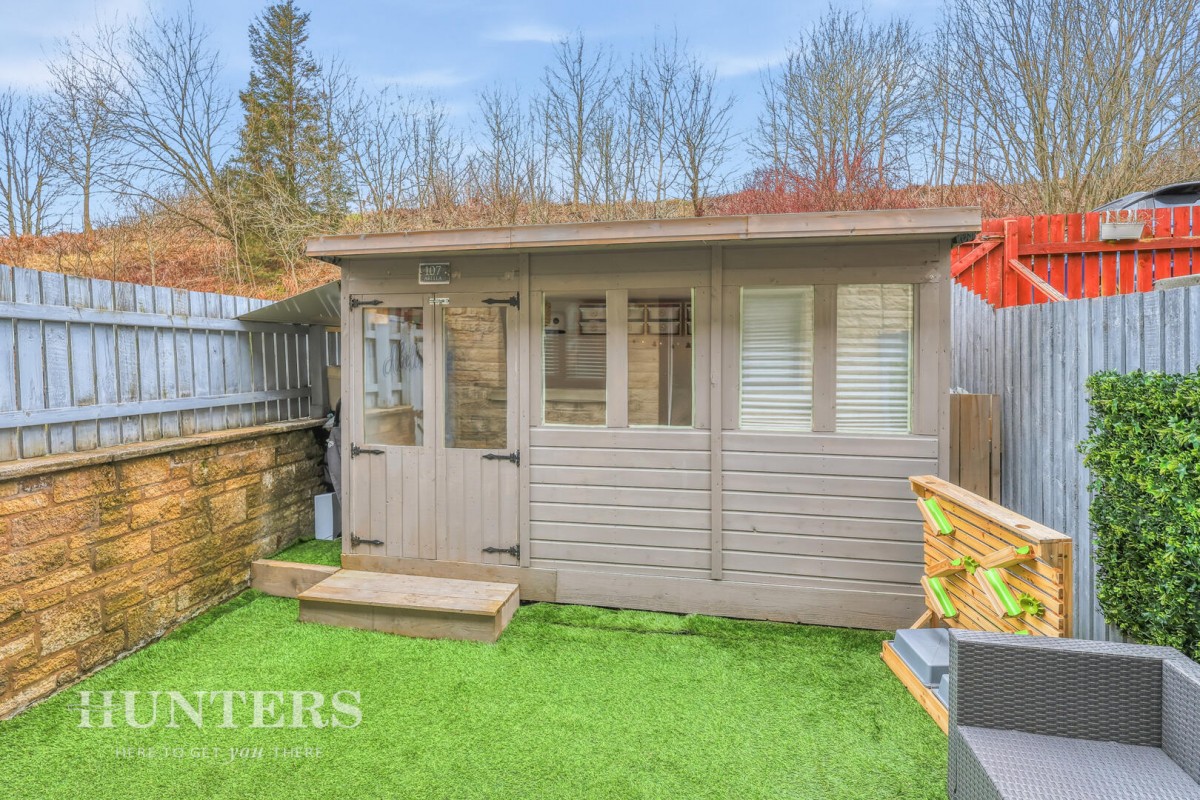 Whitelees Road, Littleborough, OL15 8DU