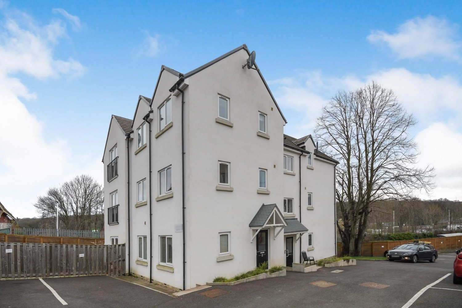 Sussex Road, Chapeltown, Sheffield, S35 2XL