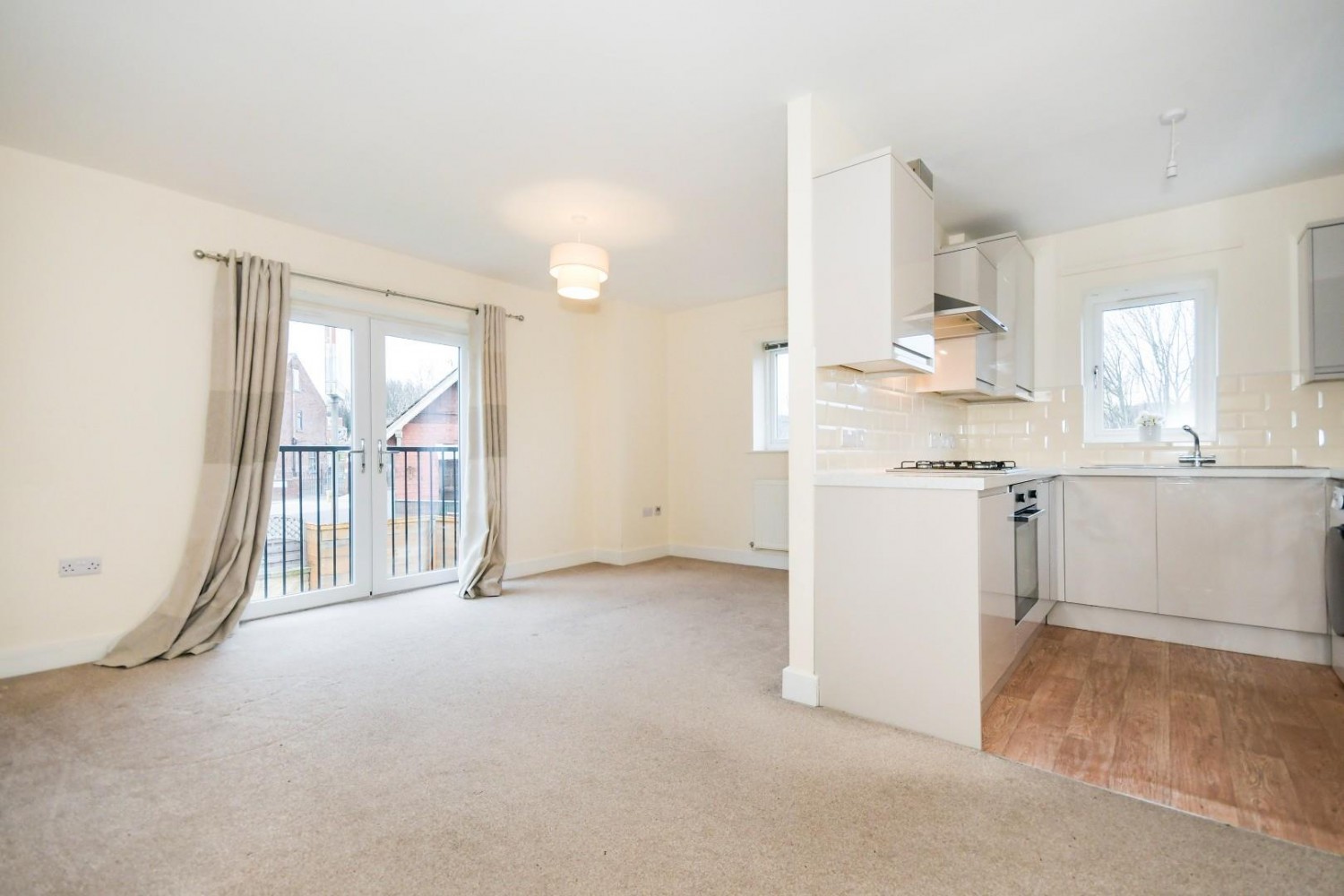 Sussex Road, Chapeltown, Sheffield, S35 2XL