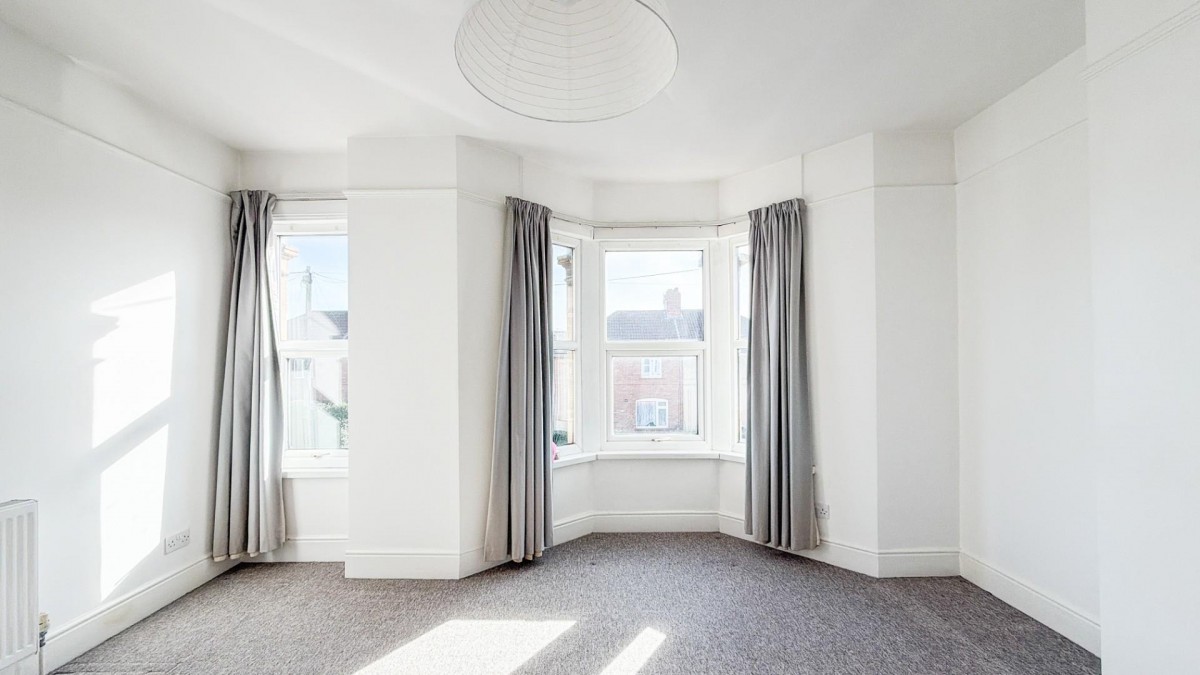 St. Johns Lane, Bedminster, BS3 5AR