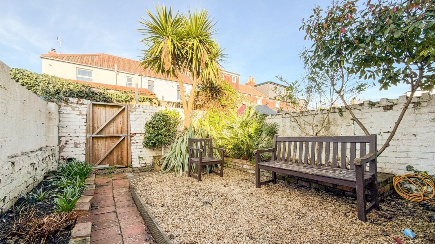 St. Johns Lane, Bedminster, BS3 5AR