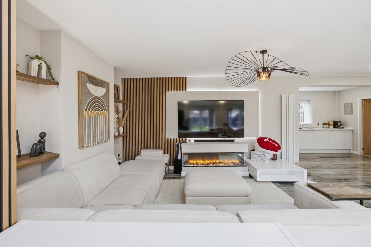 Clatworthy Drive, Bristol