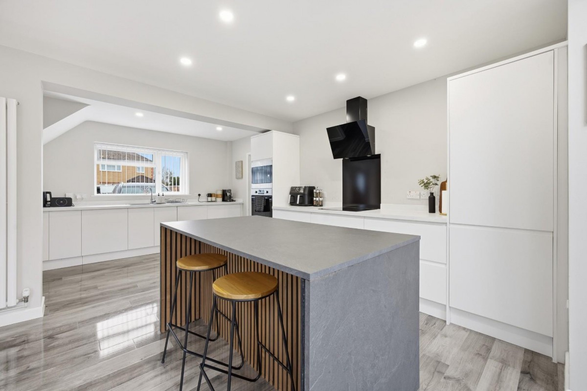 Clatworthy Drive, Bristol