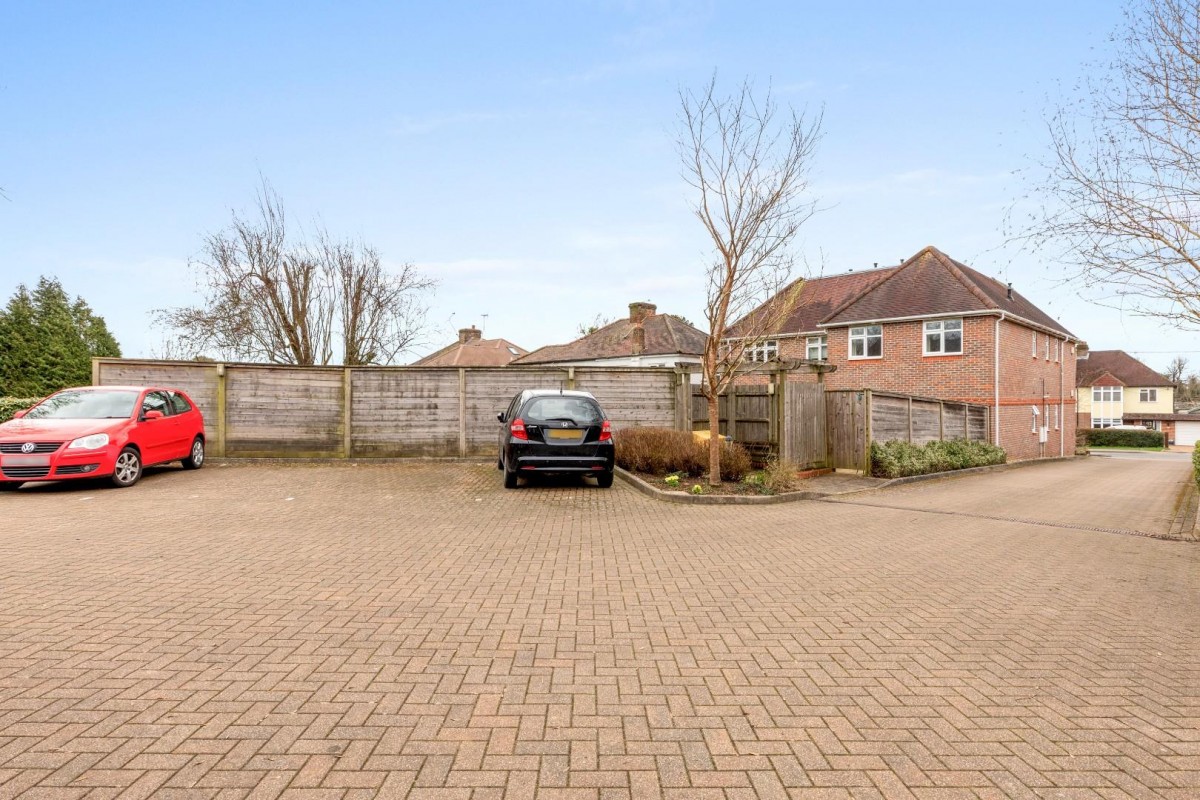 Kennards Court, Amersham, Buckinghamshire, HP6 6FE