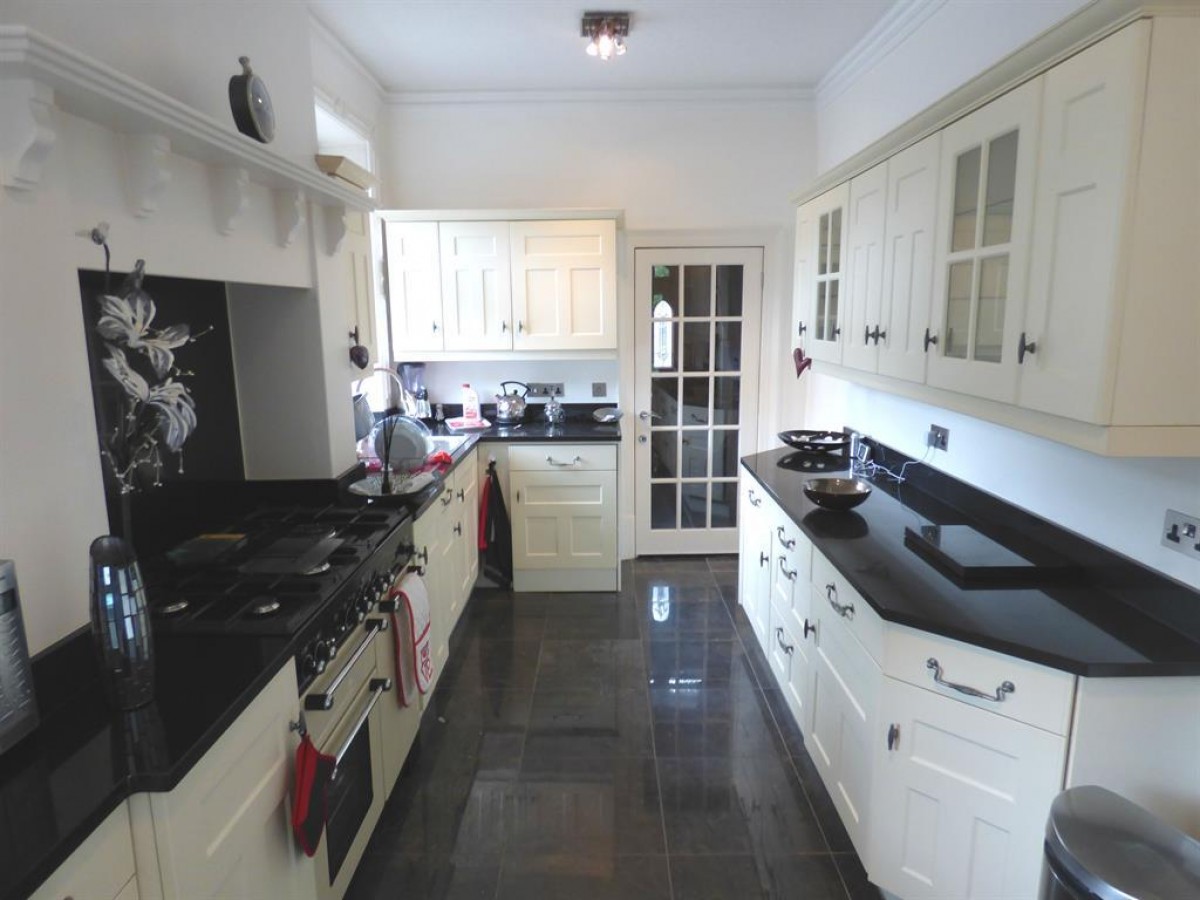 Well Cottage Haworth Road, Cullingworth