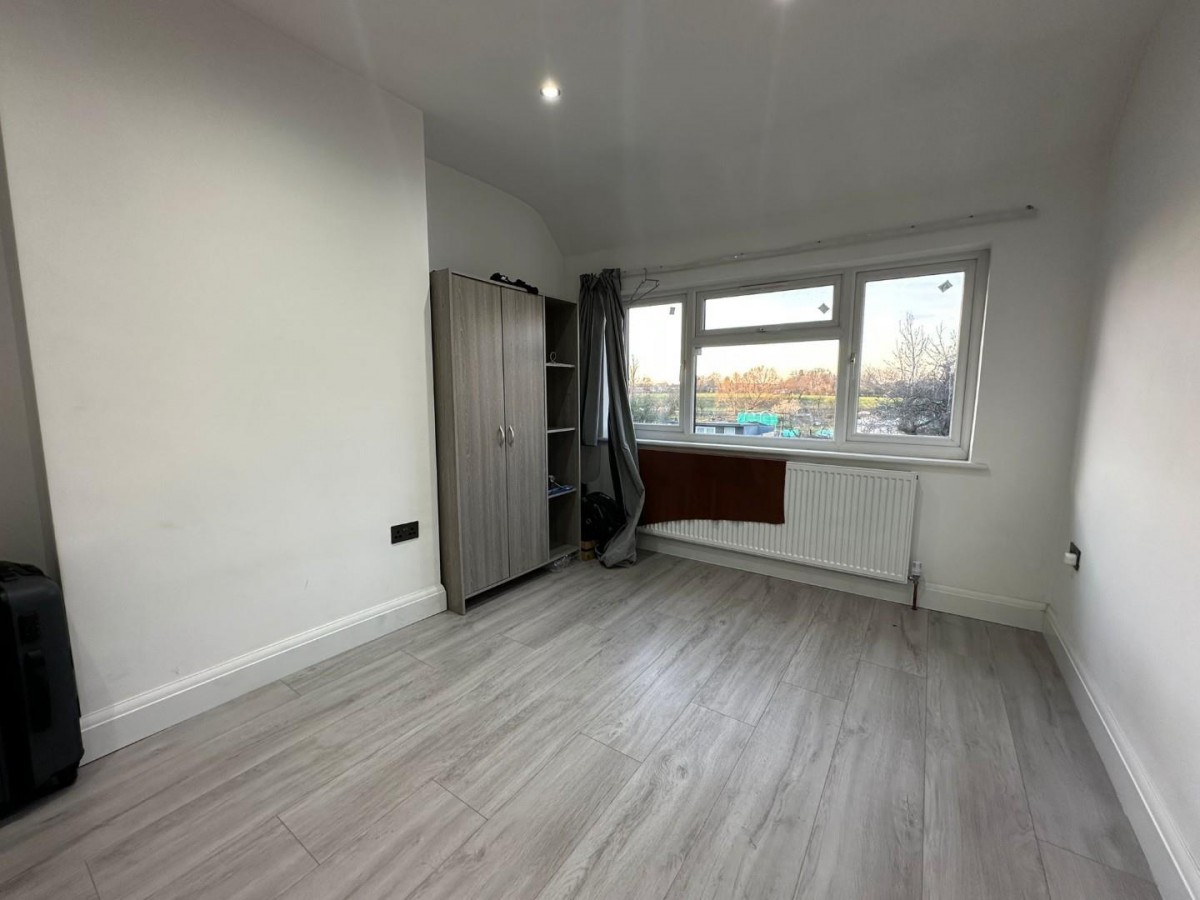 Parkside Way, Harrow