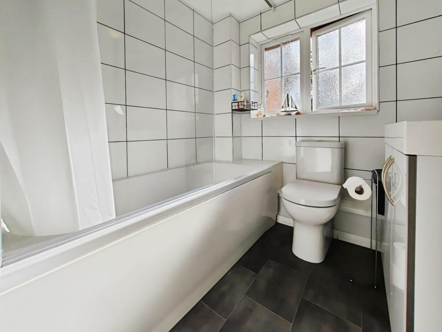 Sen Close, Bracknell, Berkshire, RG42 2QB