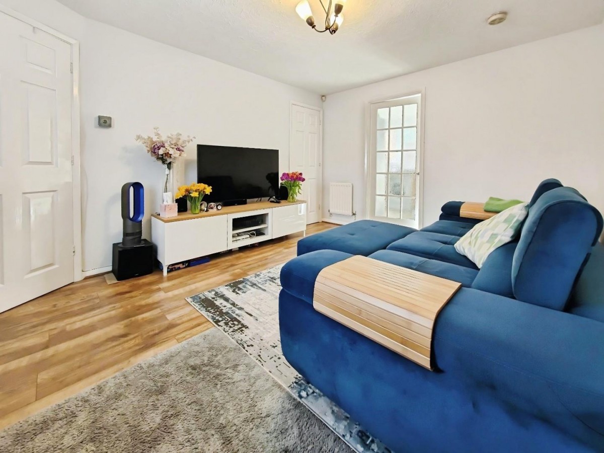 Sen Close, Bracknell, Berkshire, RG42 2QB