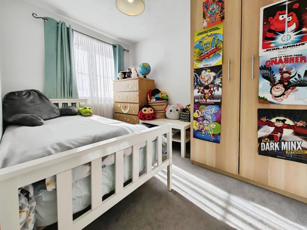 Sen Close, Bracknell, Berkshire, RG42 2QB