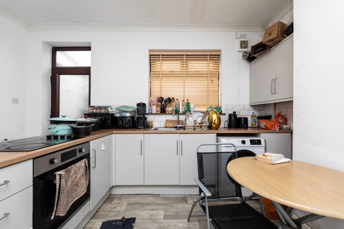 Hugh Street, Castleford