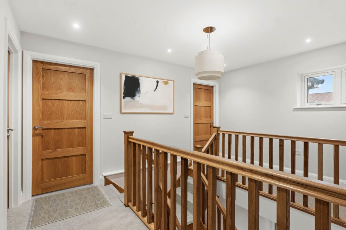 Pumphouse Lane, Webheath, B97