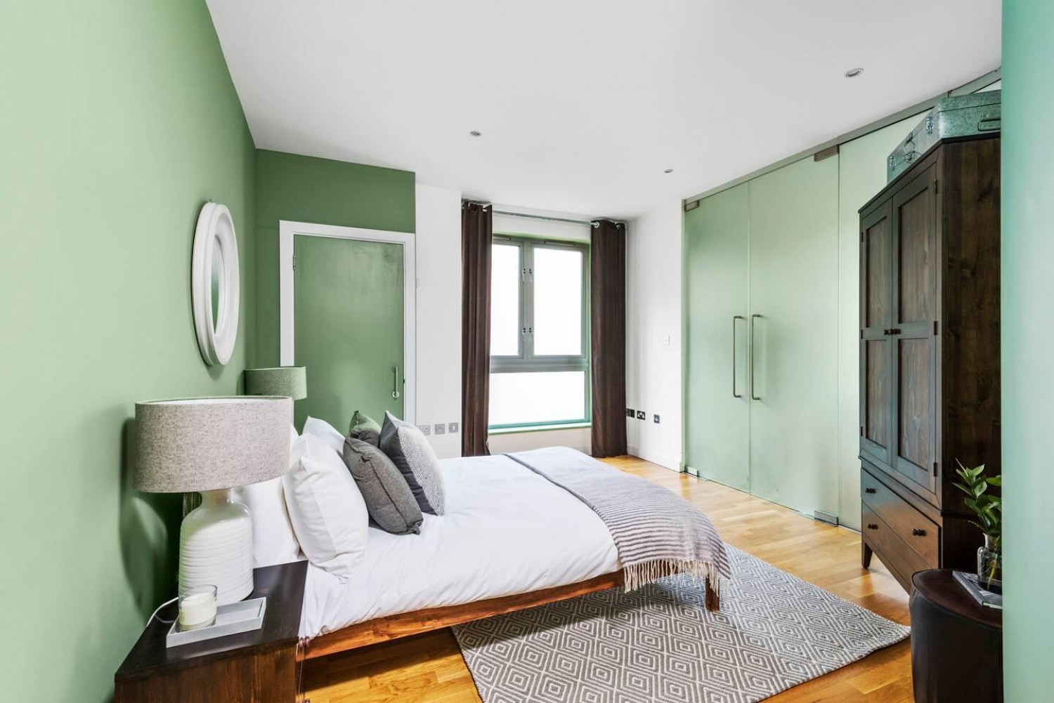 Hoxton Square, Shoreditch, N1