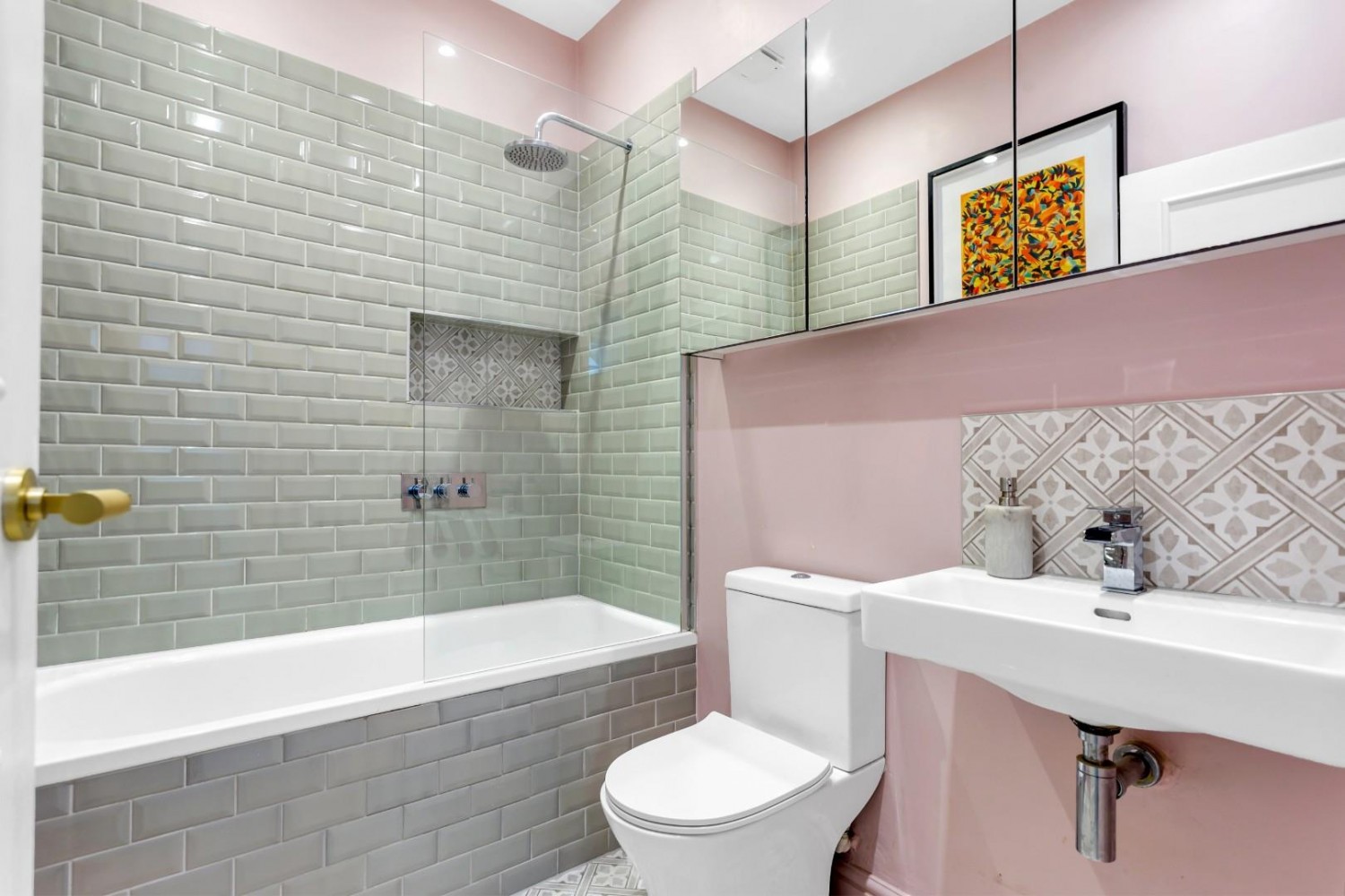 Forburg Road, London, N16