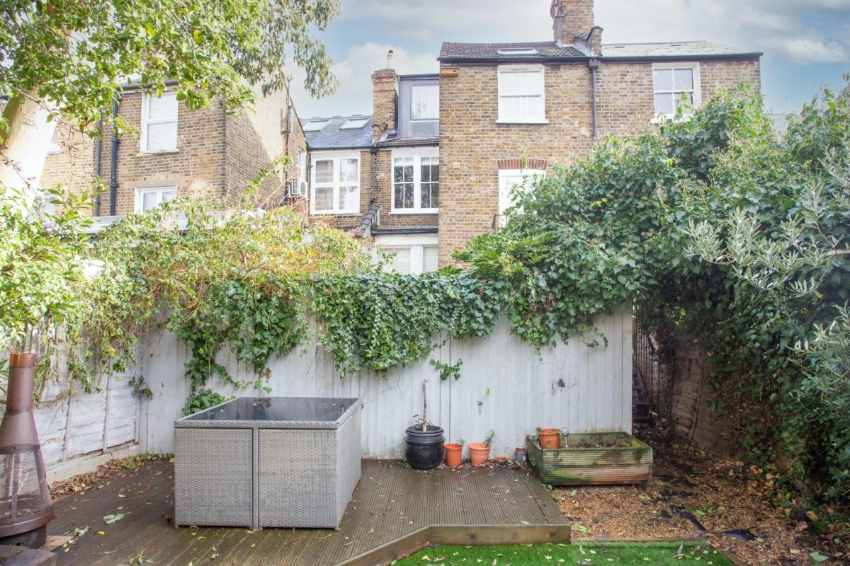 Forburg Road, London, N16