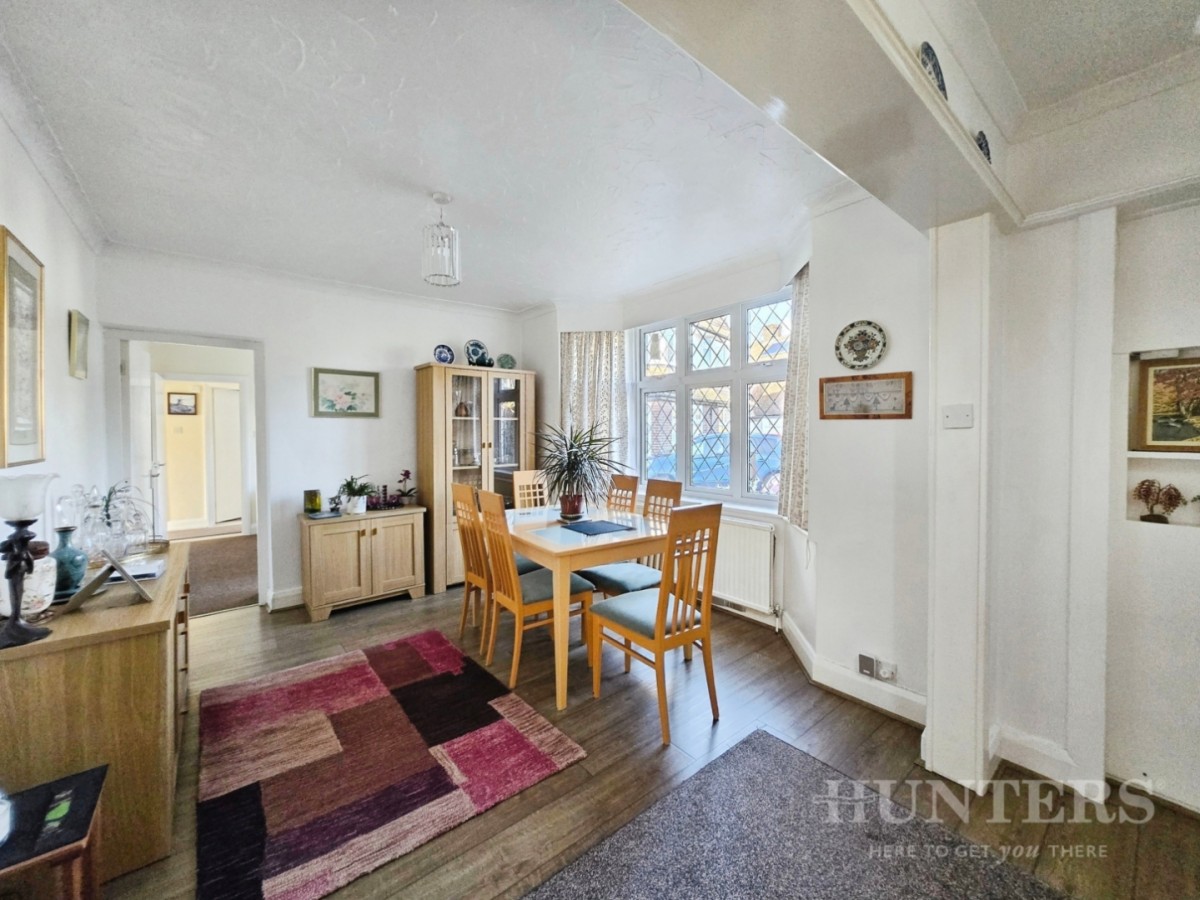 Park Close, Carshalton