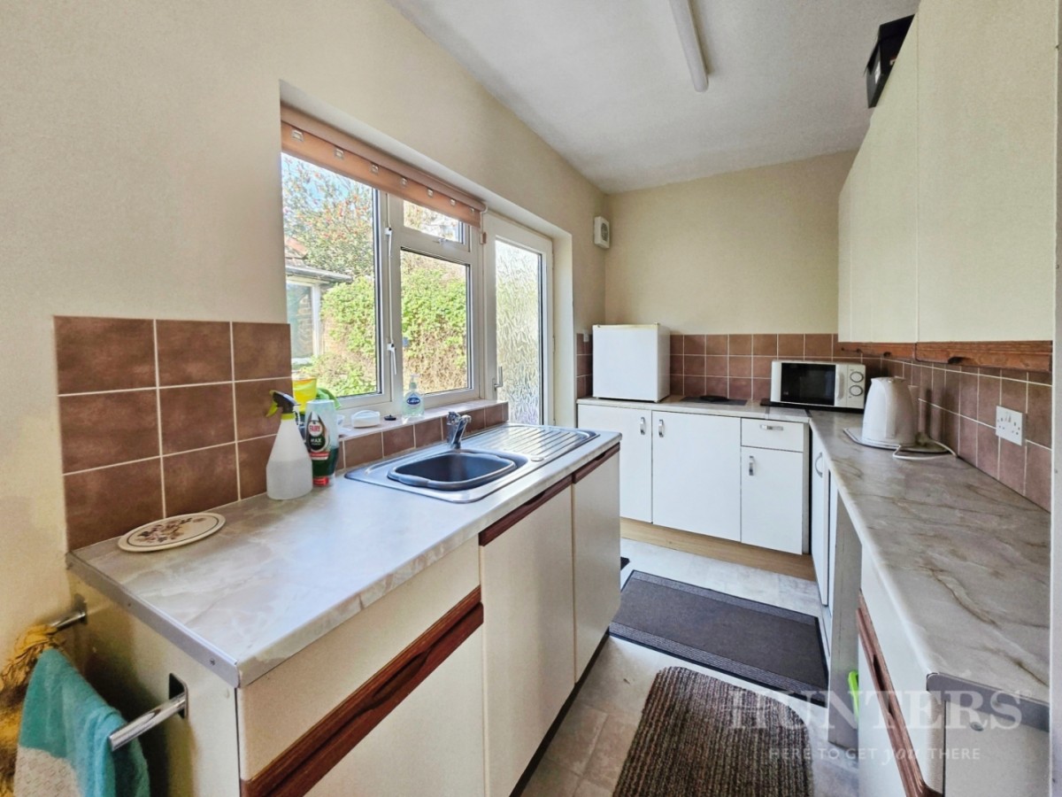 Park Close, Carshalton