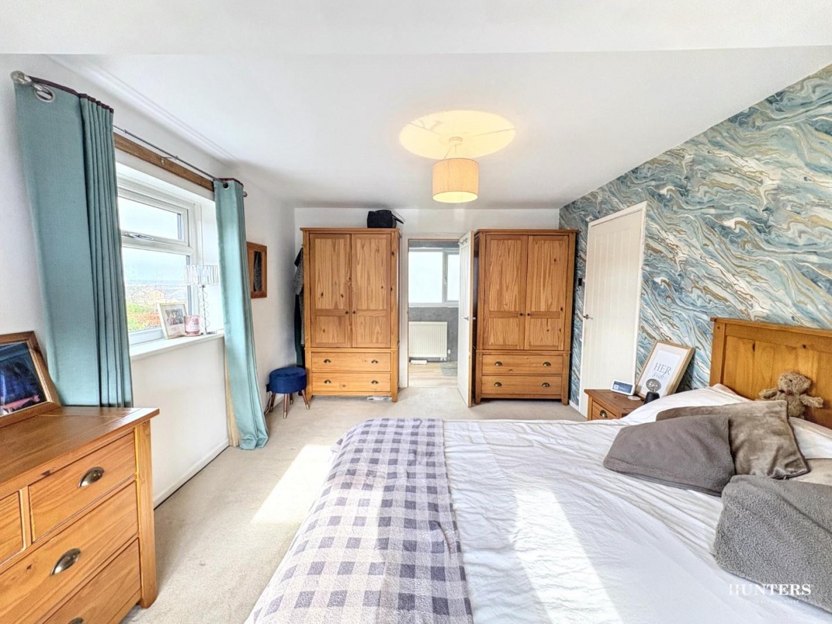 Henley Avenue, Dewsbury