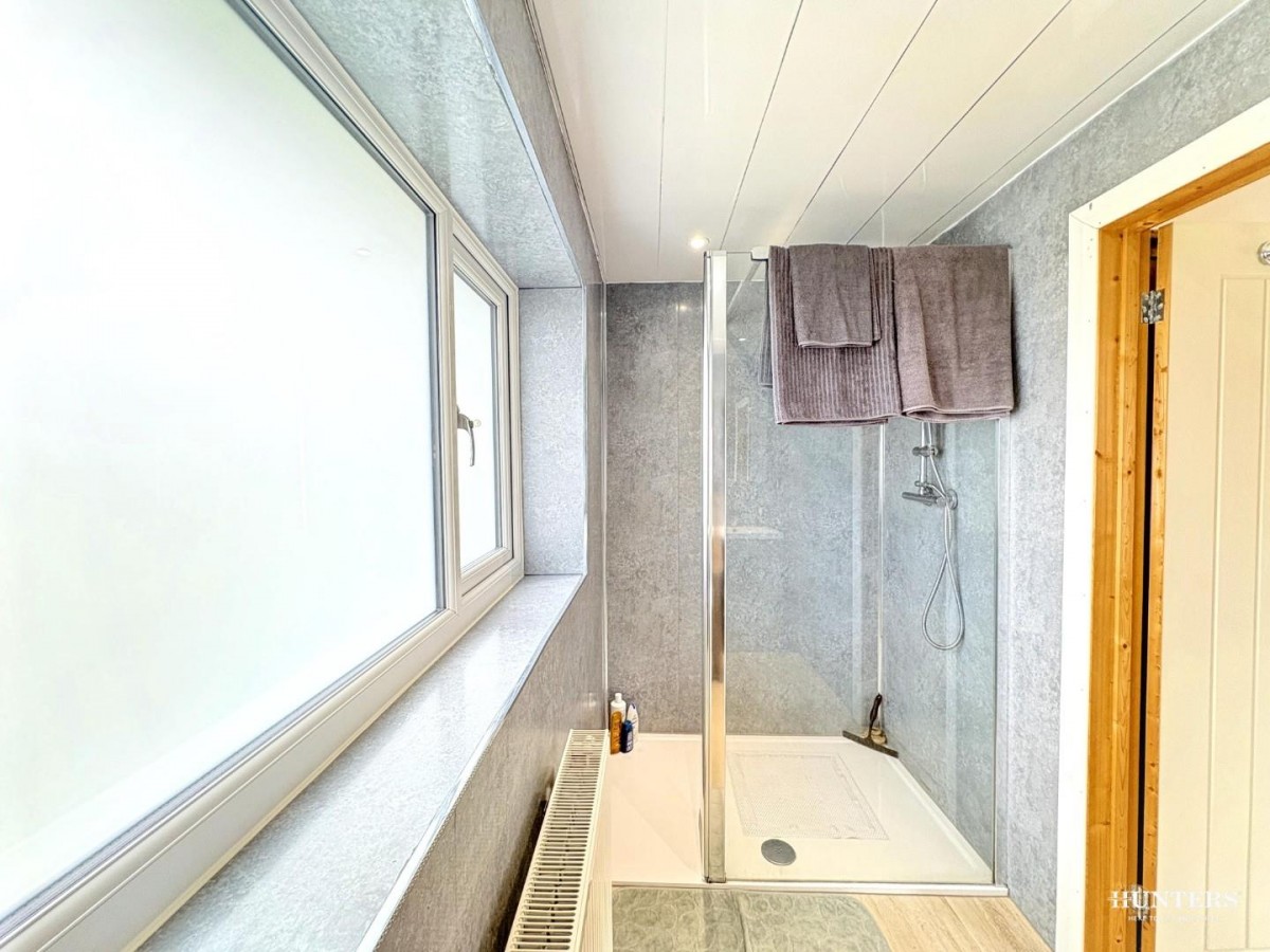 Henley Avenue, Dewsbury