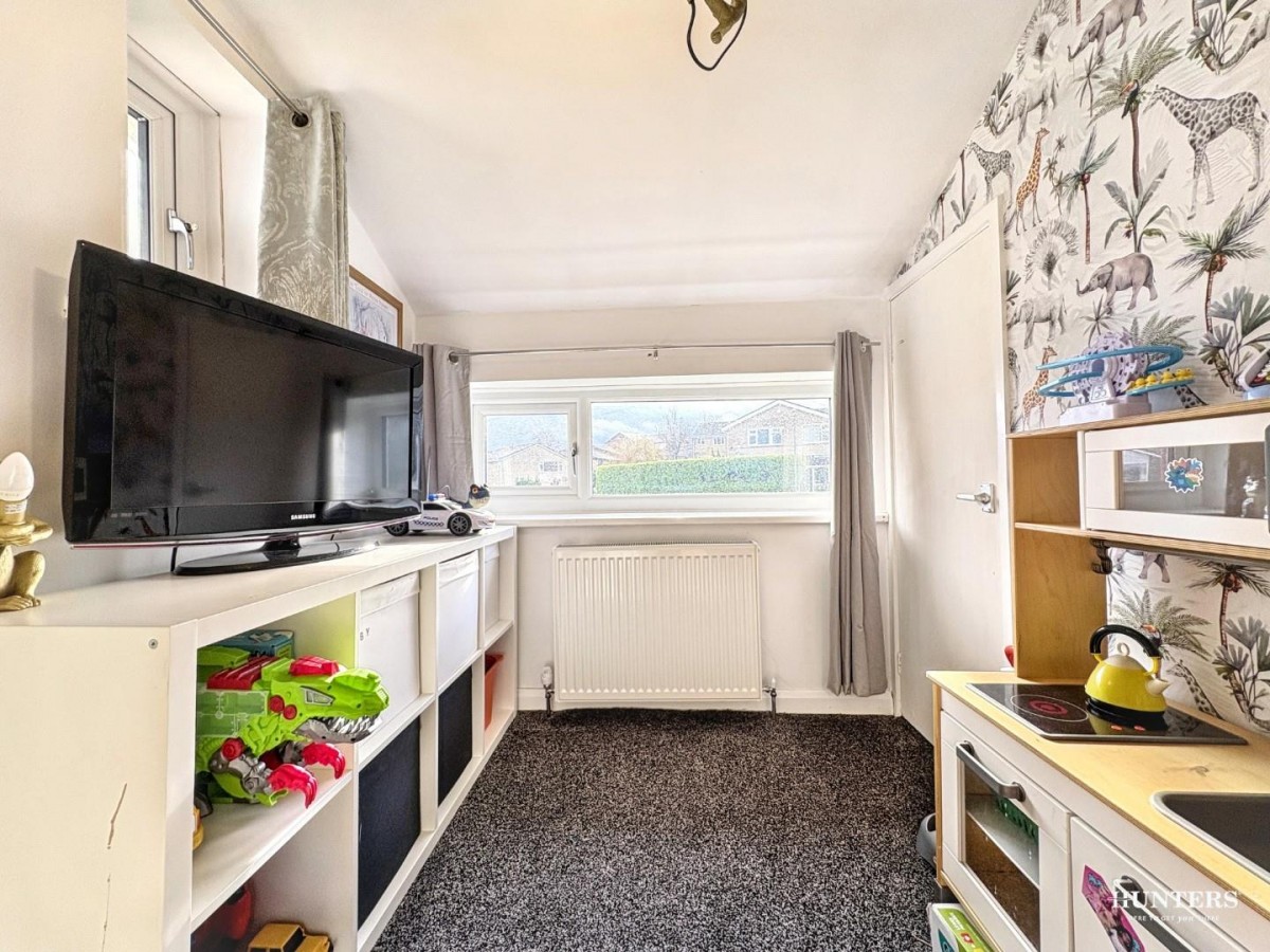 Henley Avenue, Dewsbury