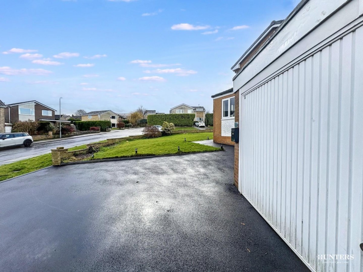 Henley Avenue, Dewsbury