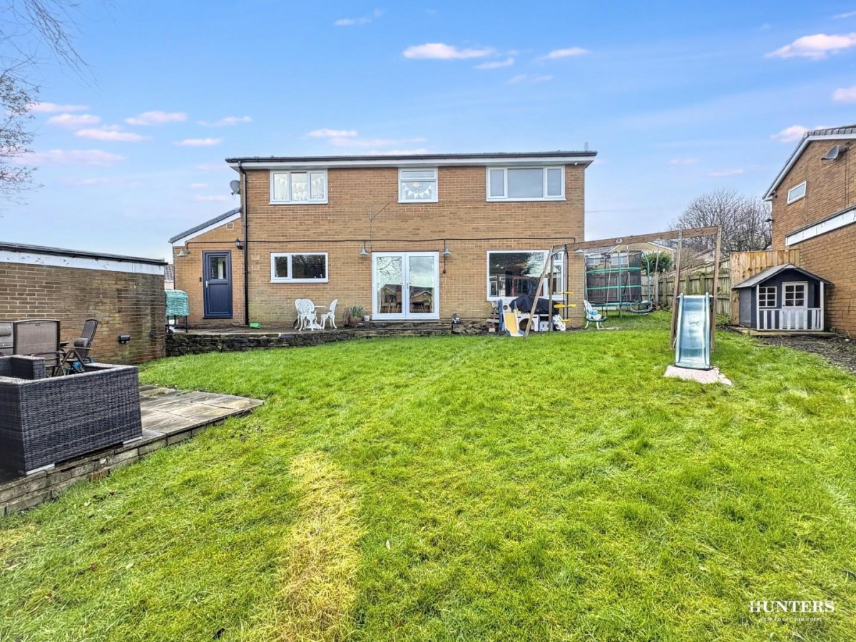 Henley Avenue, Dewsbury