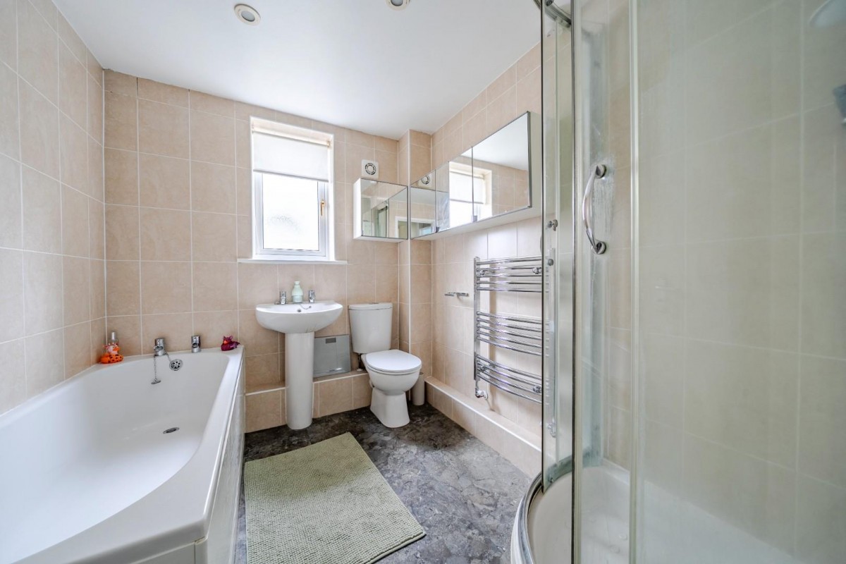 Wotton-Under-Edge, GL12