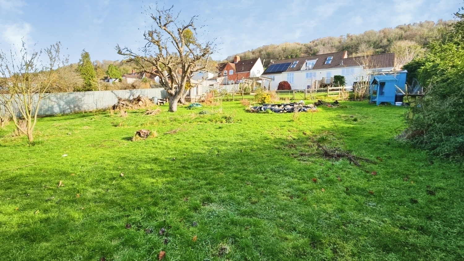 Wotton-Under-Edge, GL12